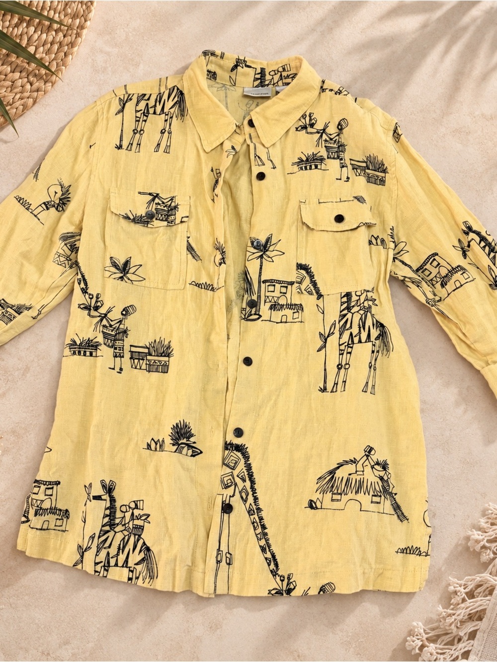 Chico’s 100% Linen Yellow Novelty Print Button Front Shirt Size 1